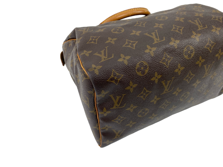 Louis Vuitton Speedy 30 Handbag with Monogram Canvas